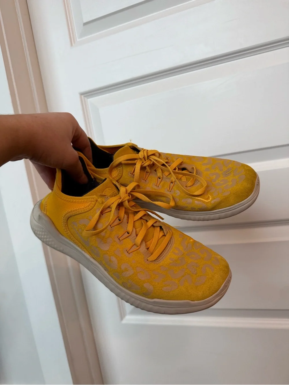 Nike Free RN 2018 cheetah Running Shoe size 8 1/2